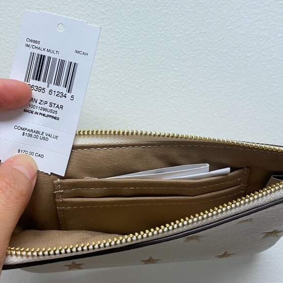 Coach Corner Zip Wristlet CW865, Pebble Leather, Chalk Gold Star Print - Picture 2 of 5
